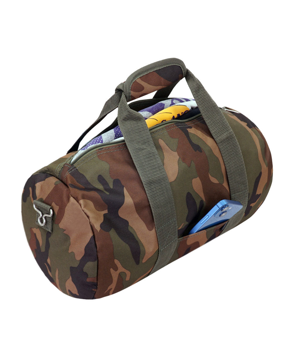 C20P- Everest 20-inch Woodland Camo Duffel