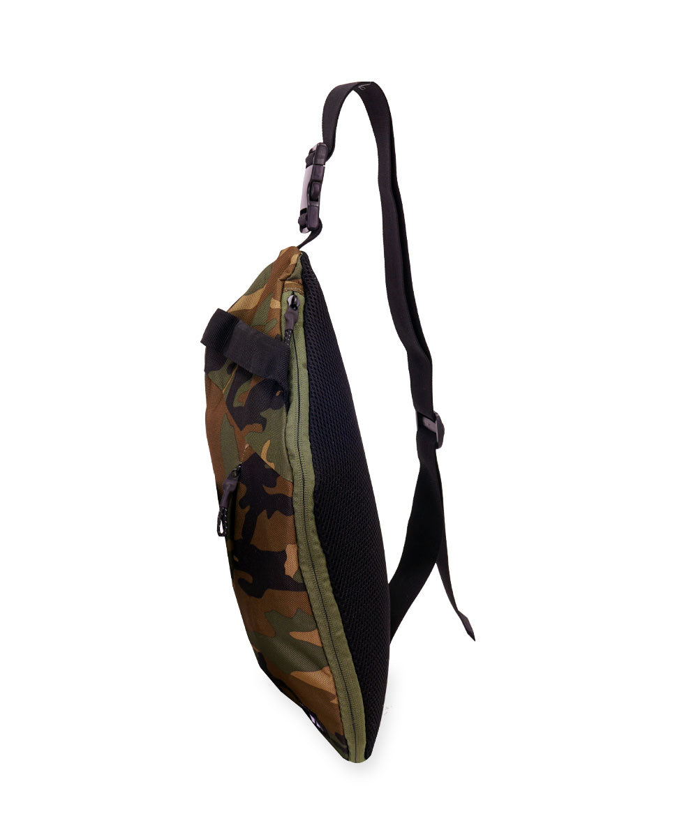 CSB1000-Everest Woodland Camo Sling Messenger Bag